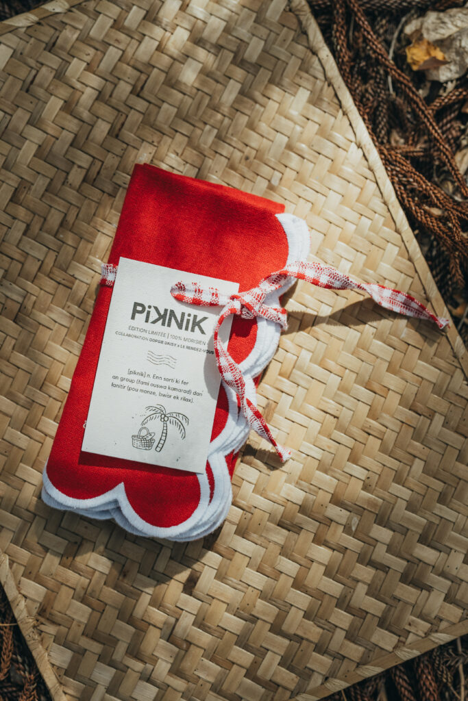 PIKNIK - set de 2 serviettes de table rouges